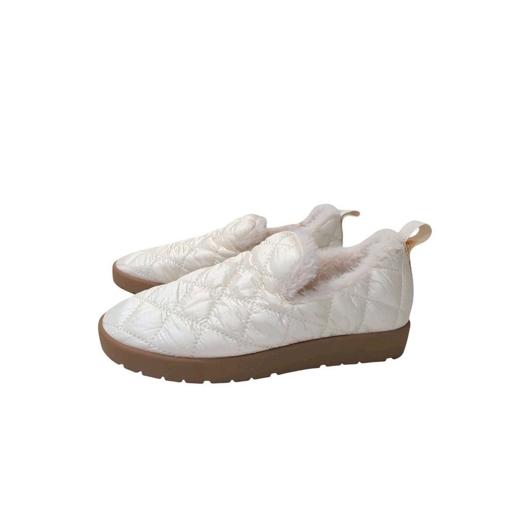 Nordstrom Rack Lottie Quilted Slip On Shoe Womens 5 White  Faux Fur Lining Cozy